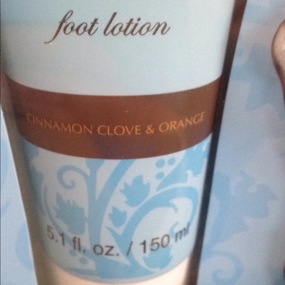 ISLAND SPA Bath Gift Set 5 Piece - Picture 4 of 5